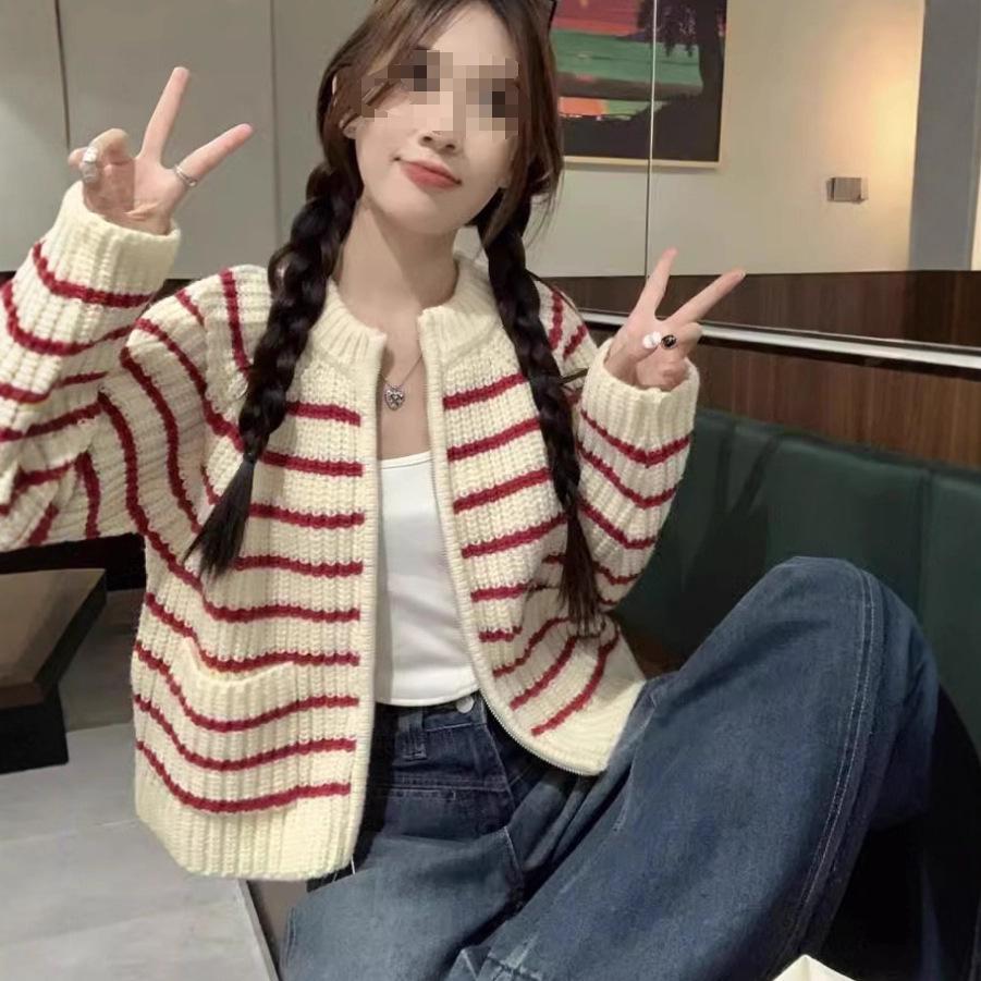 Women's French Chic Striped Knit Cardigan Jacket - Soft, Glutinous, Loose Fit, Zipper, Autumn/Winter 2025 Collection