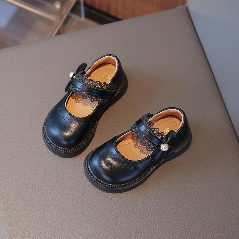 

Girls Leather Shoes Non-slip Soft Sole Kids Princess Shoes Lace Sweet Pearls 2025 New Children Flat Shoes Round Toes Cute Bows 23 чёрный
