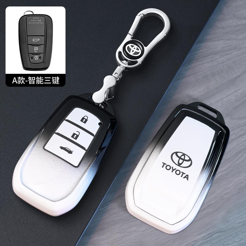 TPU Car Alloy Leather Key Case For Toyota Land Cruiser 200 300 Prado Crown TLK 200 Yaris Cross Hilux Innova Fortuner Camry 55
