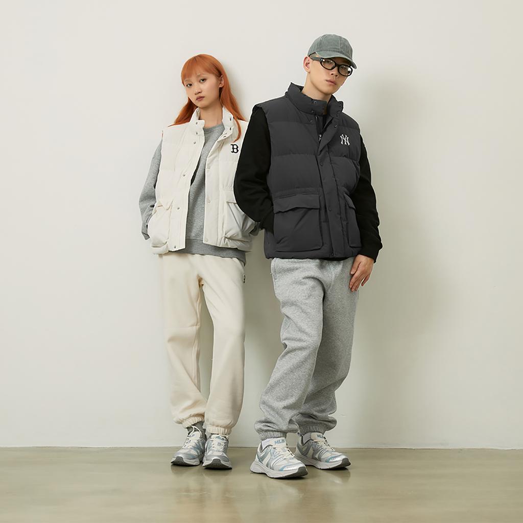 New MLB New York Yankees Basic Collection Down Vest Unisex Charcoal Gray 3ADVB0146-50CGS