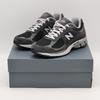 U2002RA 2002R Dark Grey (Men's)