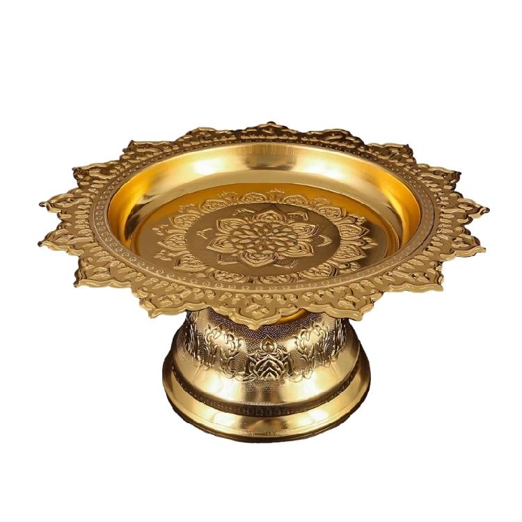 Elegant Fruit Display Plate Alloy Construction Ornamental Pattern Tall for Decoration Religious Use Celebratory instances