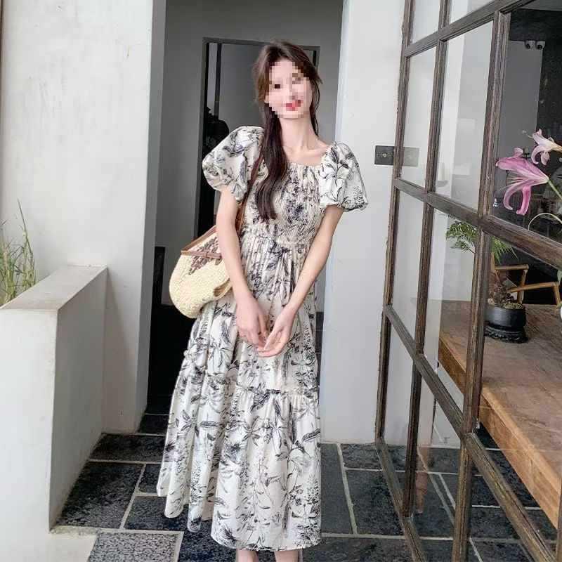 Elegant Summer Floral Dress for Women: Light Luxury, Waist-Cinched, Slimming, Goddess Style