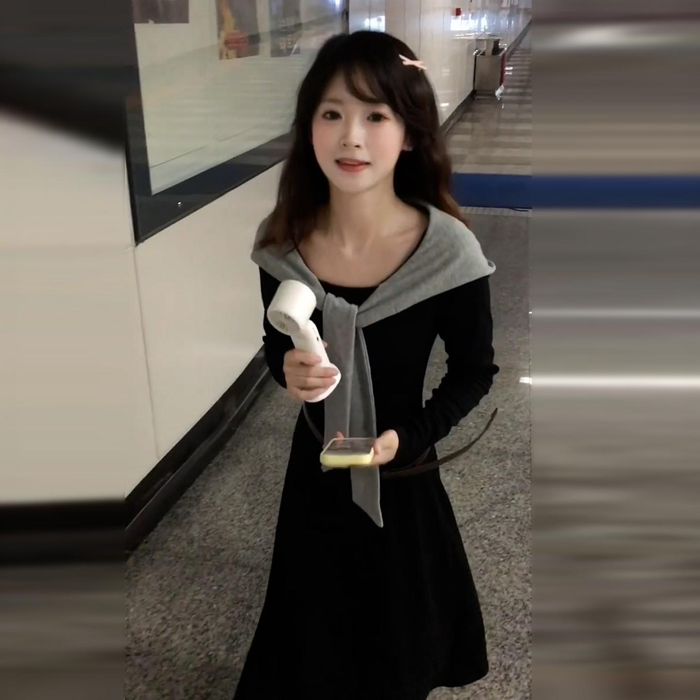 

Early Autumn French Black Long Sleeve Dress Children s Spring and Autumn New with Coat Inside with Bottom Long Dress S чёрный