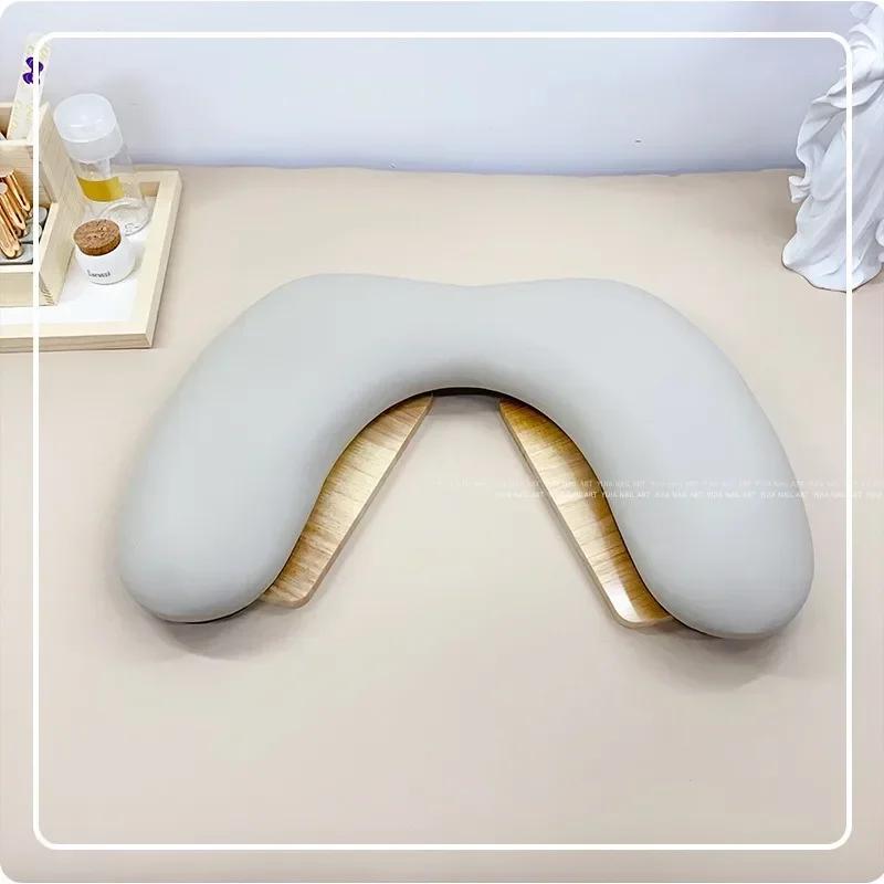 1pcs Manicure U-shaped Hand Rest Pillow Foldable PU Cushion Featuring Slanted Design Handheld Nail Salon Desktop Accessories Nail Art