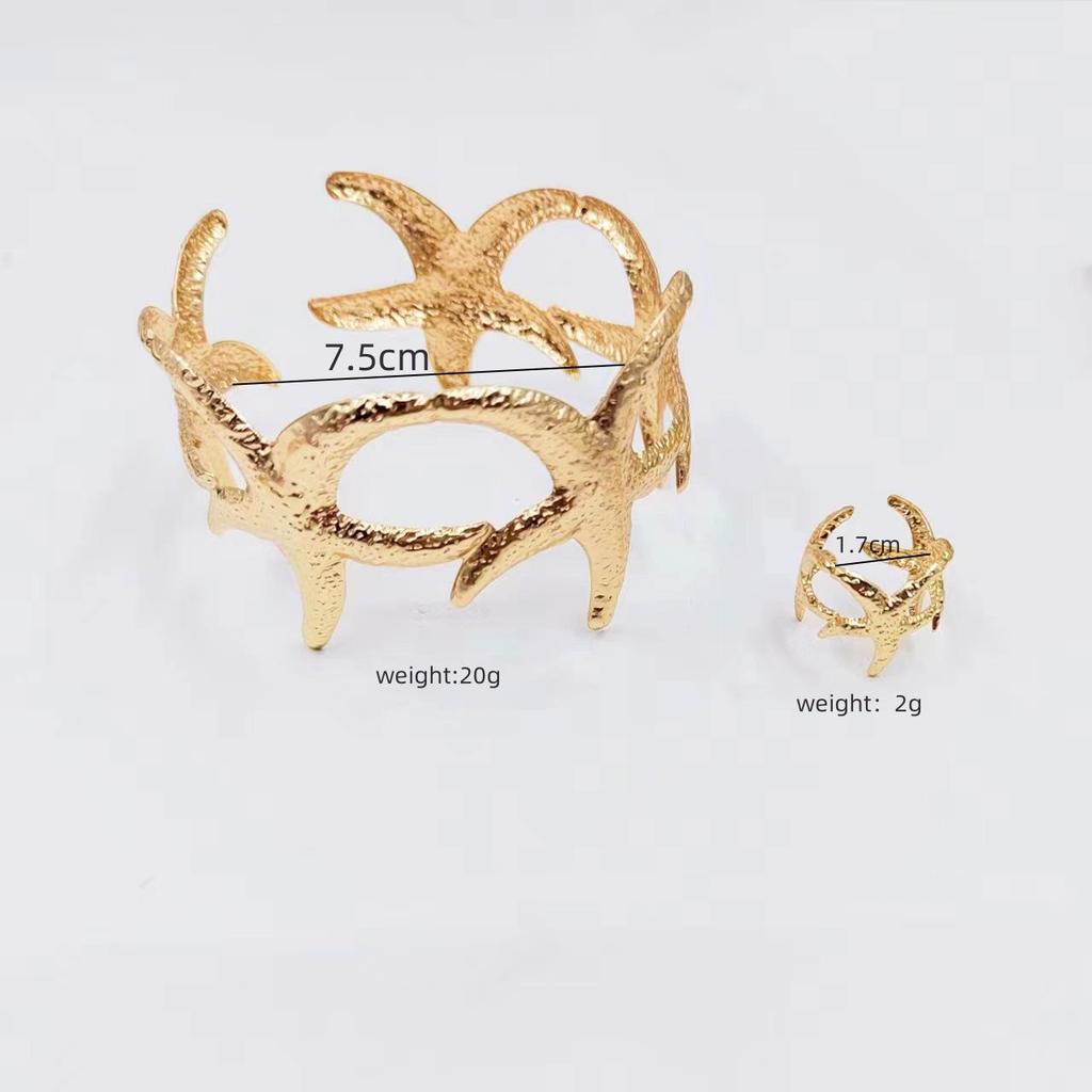 Ocean Element Armlet Ring - Adjustable Beach Starfish Design