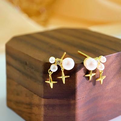 Fashionable Four-pointed Pearl Earrings for Women with Niche Design High-end Earrings