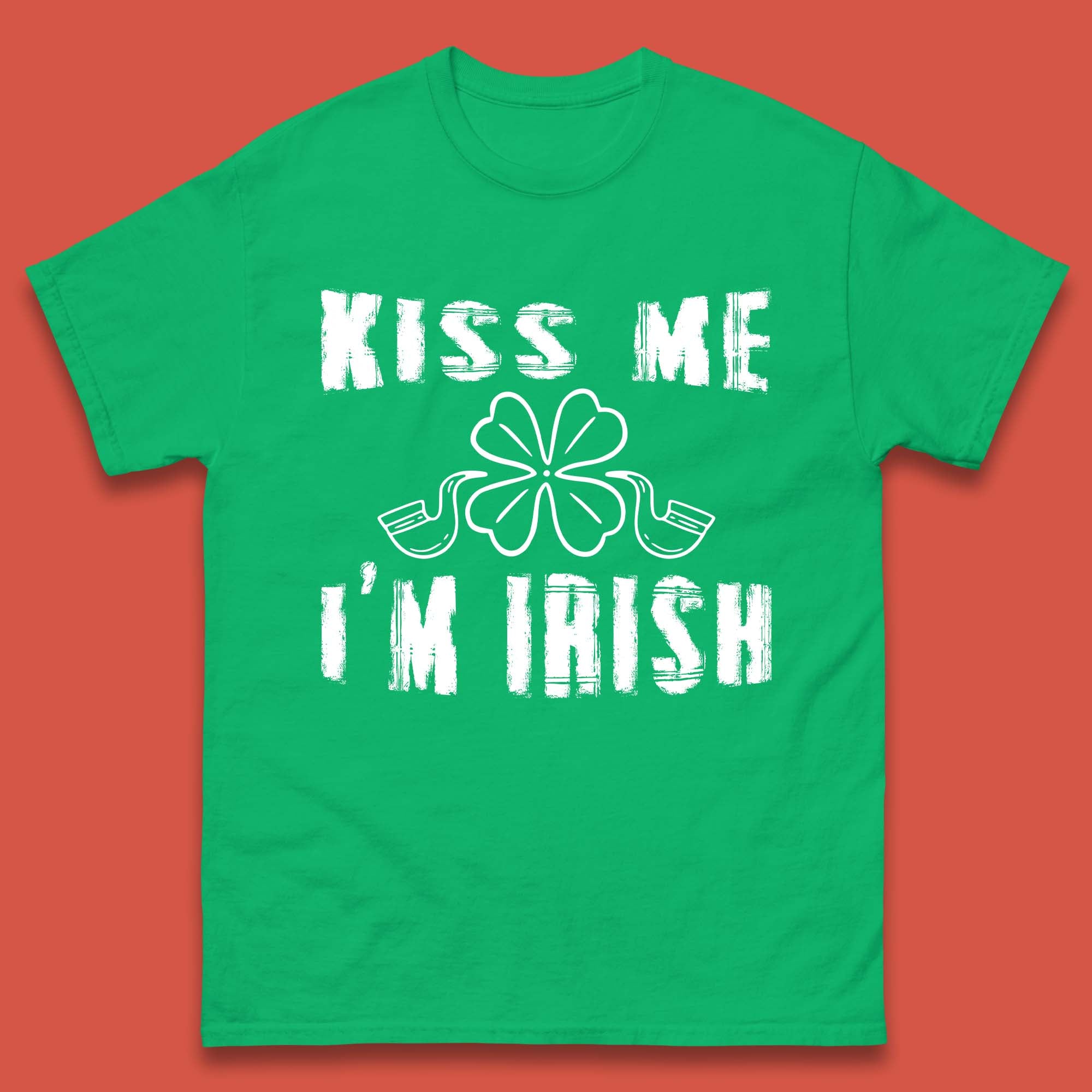 Kiss Me I m Irish St. Patrick s Day Mens T-Shirt Womens Tops Tees S