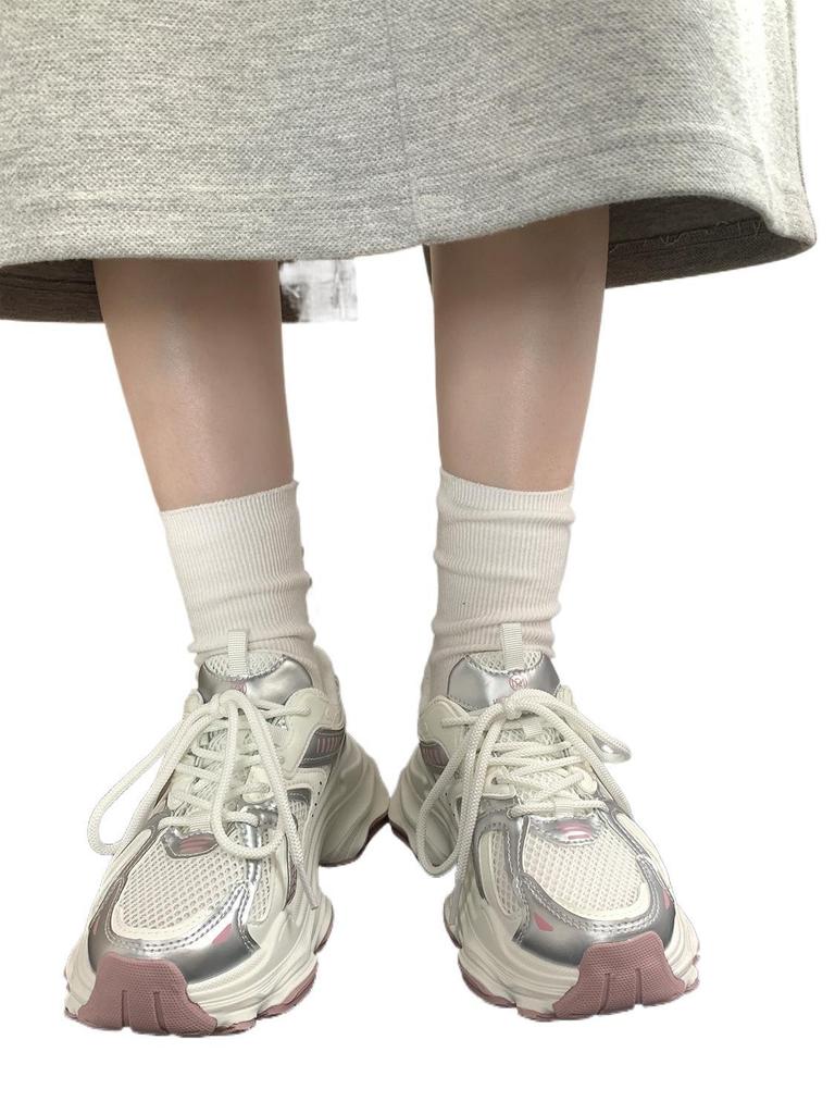 Damskor 2025 Sommar Andningsbara Mesh Pappa Skor: Höjdökande, tjocksulad, mångsidig avslappnad sportstil.