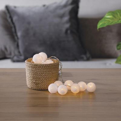 Cottonballs Garland White 16 Battery-powered LED Lights