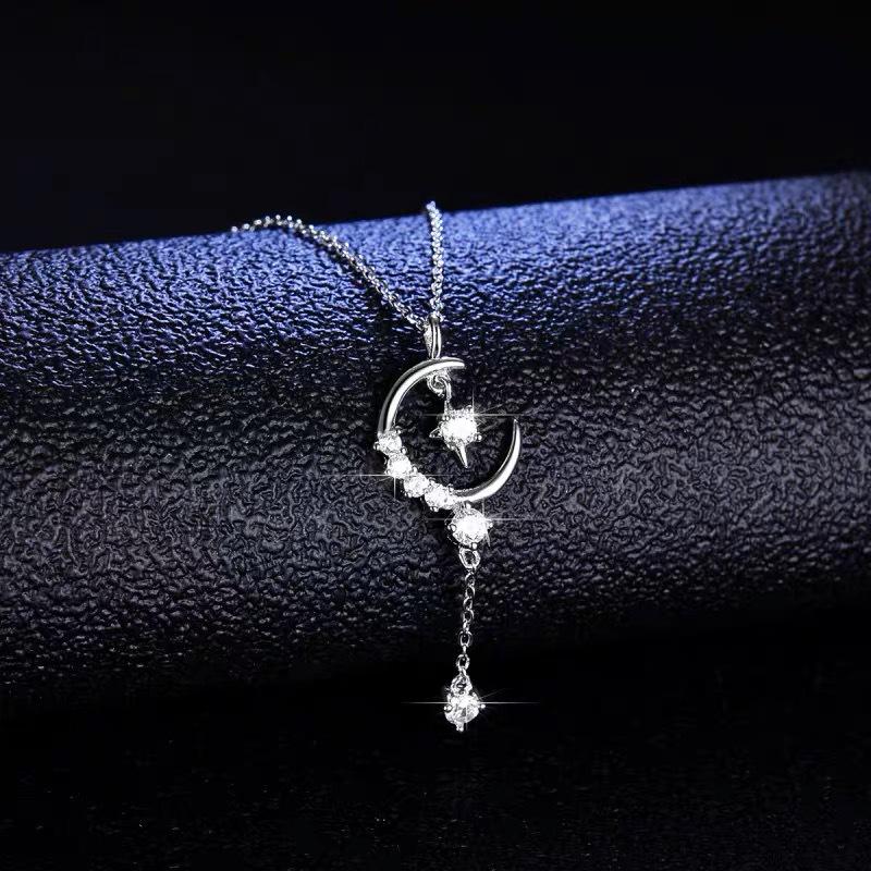 

Chao Xiaobai 925 Sterling Silver Magic Wand Fairy Star Necklace - Women s Luxurious Diamond-Encrusted Clavicle Chain.