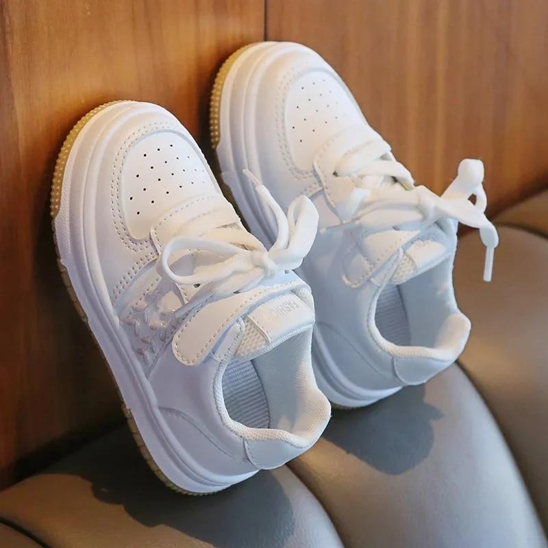Babyschuhe Kinder weiße Schuhe für Mädchen Jungen Sport Sneakers mit Gummisohle Atmungsaktive lässige Kinder Turnschuhe Schullaufschuhe