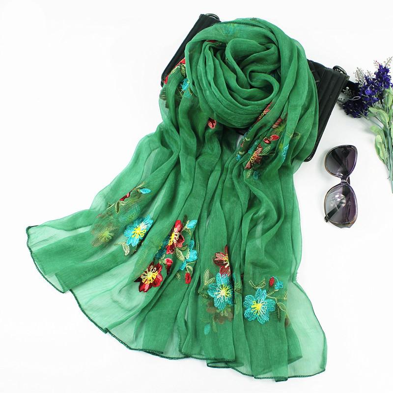 

Корейская версия универсального вышитого шарфа для женщин, вышитый новый шифоновый шарф на весну и осень, газовый шарф, длинный зимний литературный декор 135-175CM