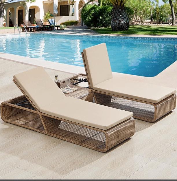 Rattan Outdoor Lounge Chair for Pool, Beach, or Balcony