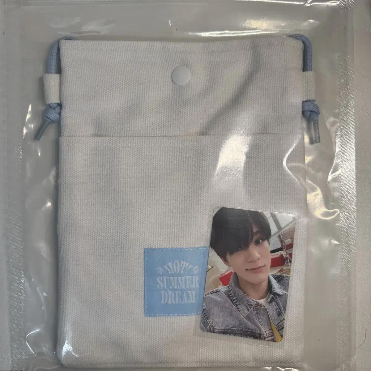 

NCT Дрим Джено Горячий Летний Сон Мини Сумка Набор Фотокарточек Запечатанный