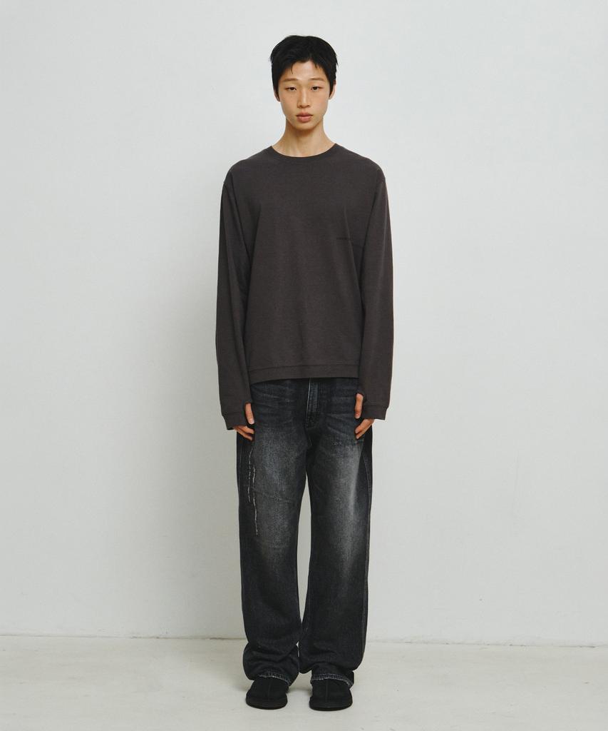 ENDOOR Finger Hole Stitch Long Sleeve (Dark Gray)