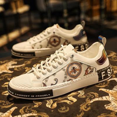 Fashion Spring New Men Shoes Trend Leather Casual Shoes Flowers Print White Flats Skateboard Shoes Street Cool Slip-on Sneakers