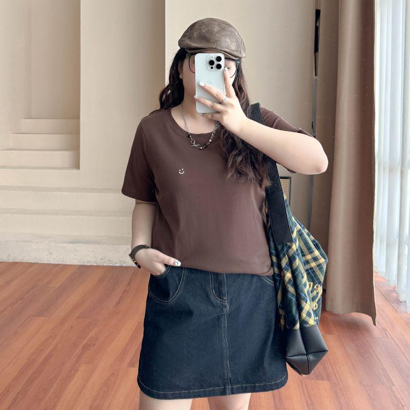 

Plus size women clothing [Treasure Smiley Face T] Summer Refreshing round Neck Embroidery Short sleeve T-shirt Comfortable Short Versatile Top