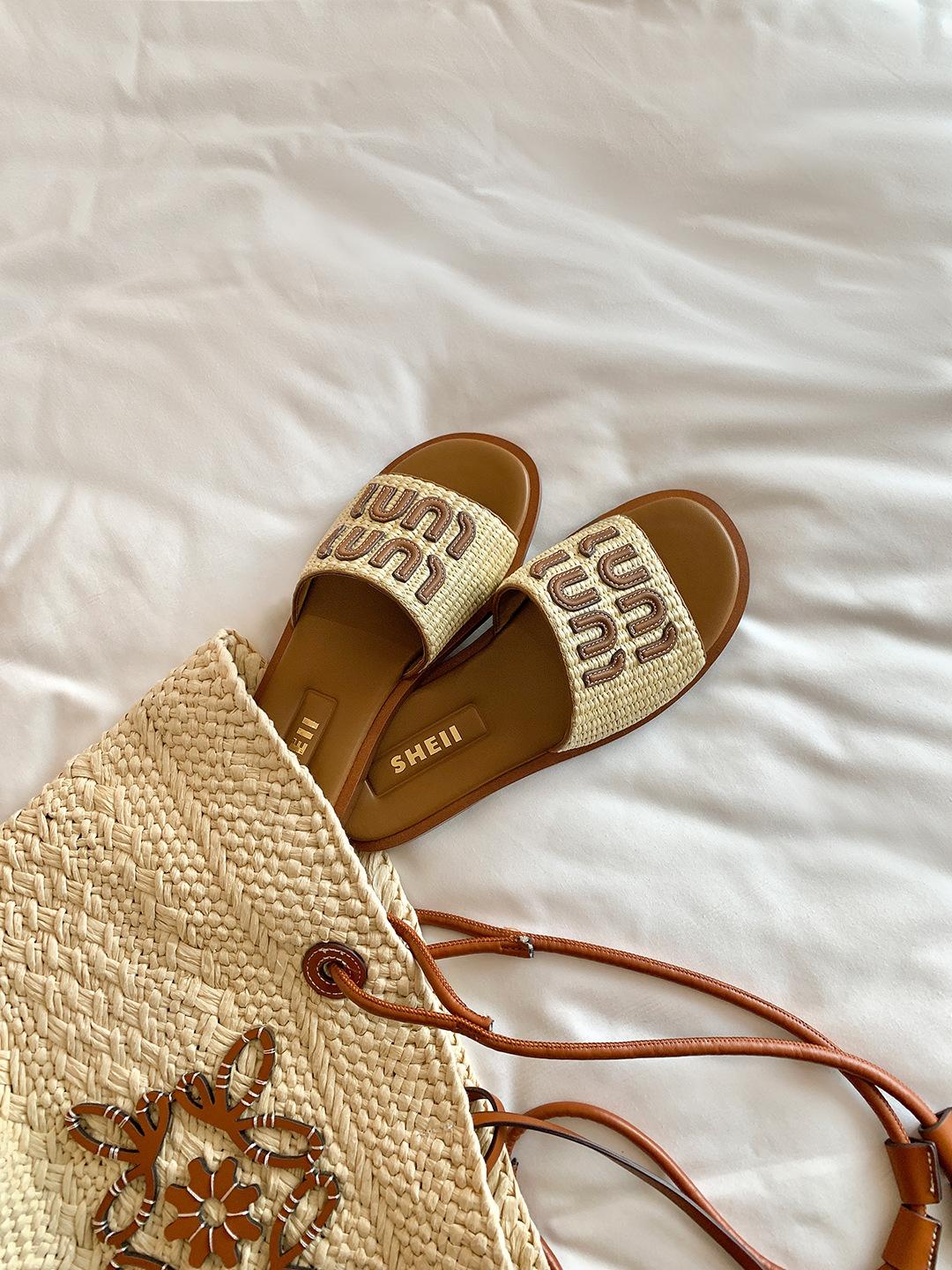 

Обувь Amiu отпуск плетеные пляжные тапочки с плоской подошвой женские классные тапочки для улицы 40