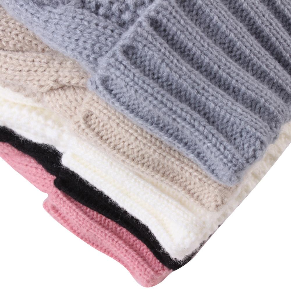 Dámská podzimní zimní jednobarevná plyšová teplá čepice ze zesílené vlny