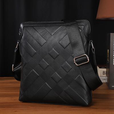 Light Luxury Layer Cowhide Shoulder Bag for Men Business Casual Crossbody Bag Genuine Leather Embossed Fashion Large Capacity Vertical Shoulder