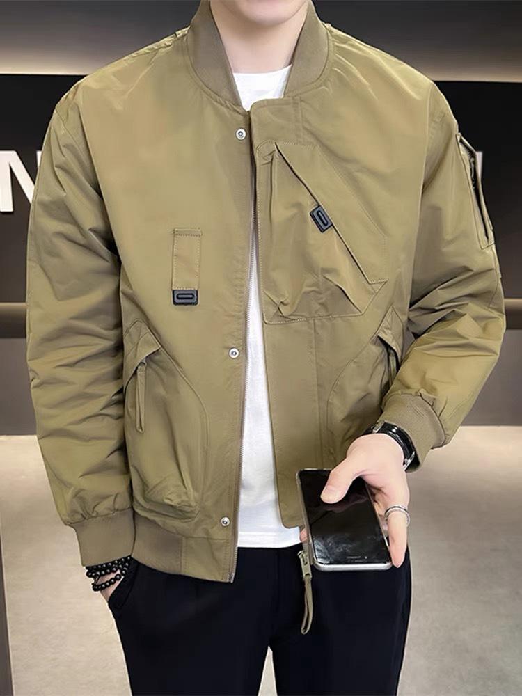 Stilvolle Bomberjacke für Herren: Frühling/Herbst 2025 - Trendig, High-End, Lässiger Baseball-Stil