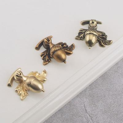 Cute Hole Handle Oak Shaped Drawer Knobs Portable Cabinet Door Handle  for Home Furniture
