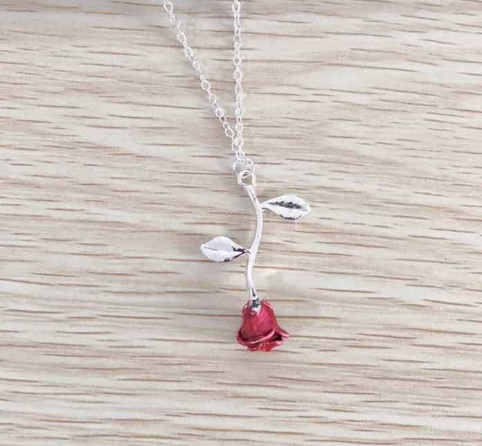 

Romantic 3D Rose Pendant Necklace - Valentine s Day Gift for Girlfriend