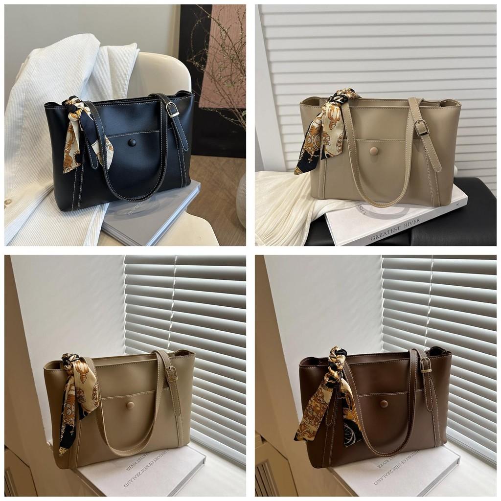 Simple Capacity Large Shoulder Bag With Solid Color Design For Versatile Daily