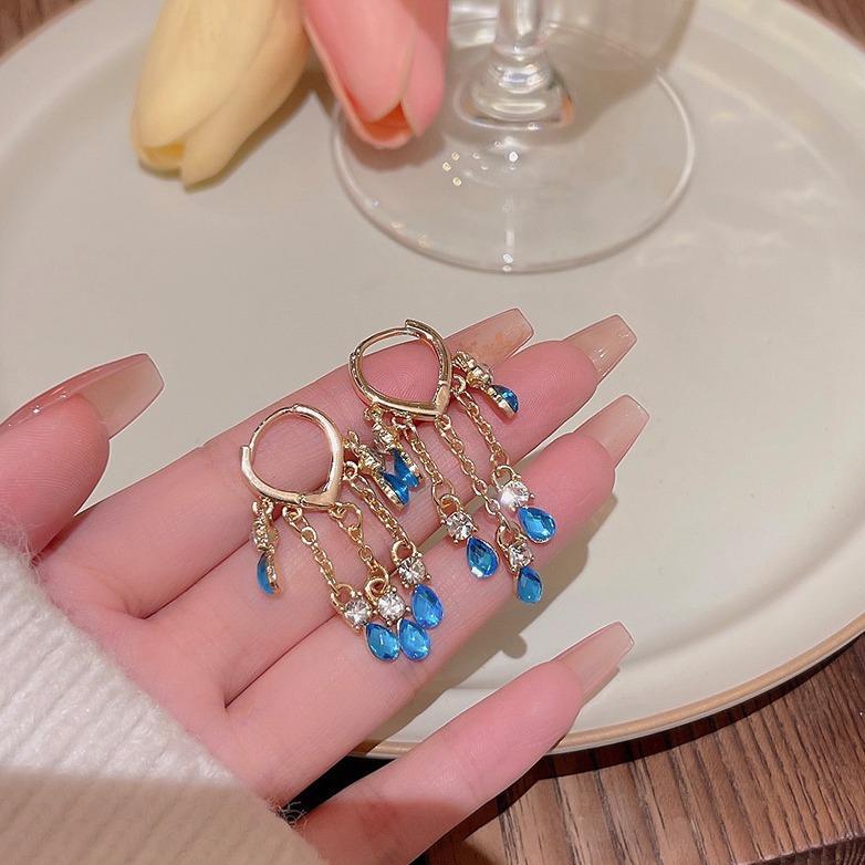 Super Flash Temperament Crystal Water Drop Earrings Women's Personality Ear Buckle Fashion Niche Design Sense Internet Celebrity Long Fringed Earrings