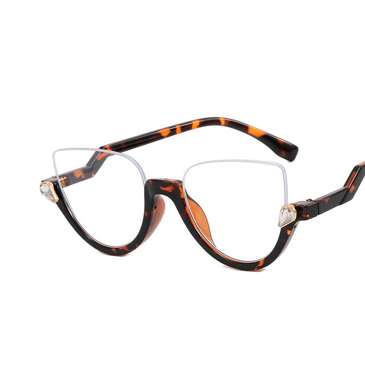 

Новые женские треугольные очки в оправе, модные, индивидуальные, ретро, классические, с бриллиантами, полуоправа, простые очки