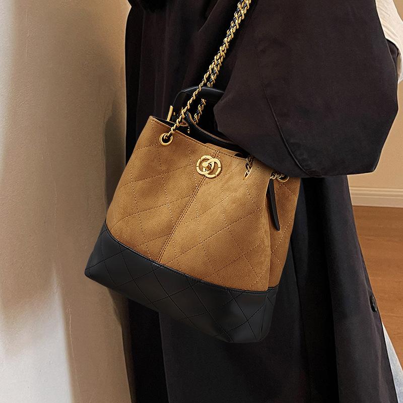

Bucket Bag for Women 2025 New Style Women s Bag Autumn Winter Single Shoulder Underarm Bag Large Capacity Fashion Crossbody Bag Large Bag коричневий