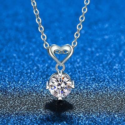 D kolor 14K białe złoto VVS1 Moissanite naszyjnik kobiety 925 srebro wisiorek w kształcie serca okrągły genialny naszyjnik z diamentami biżuterii
