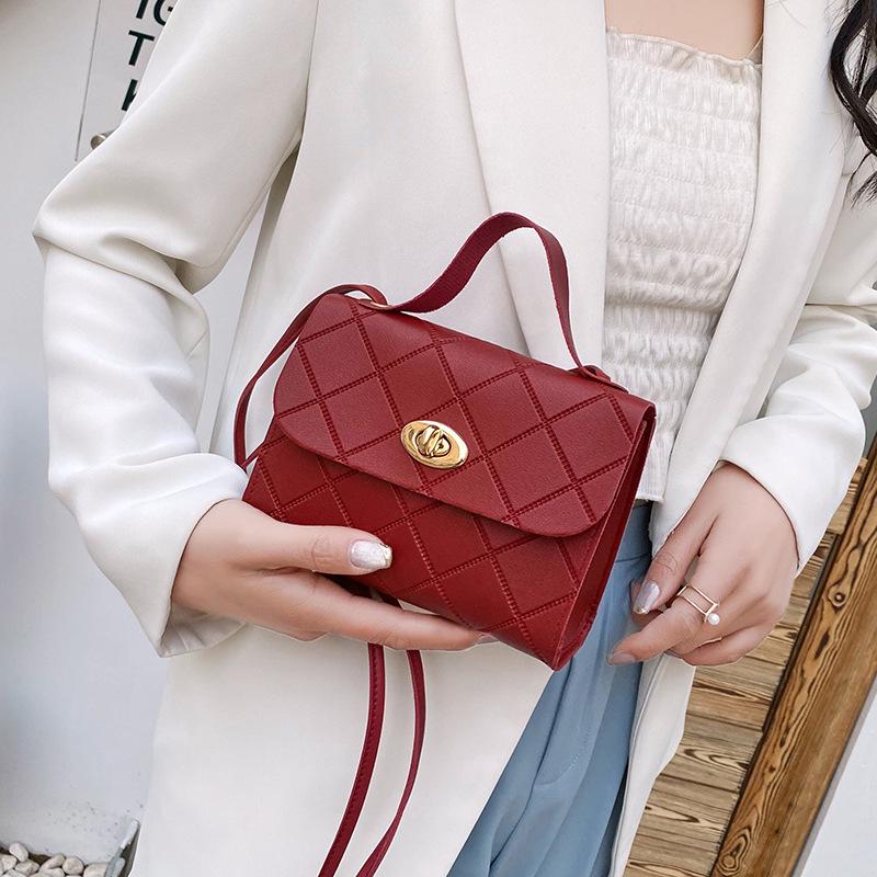 2026 New Fashion Diamond Embossed Crossbody Clutch - Simple Plaid Small Square Bag