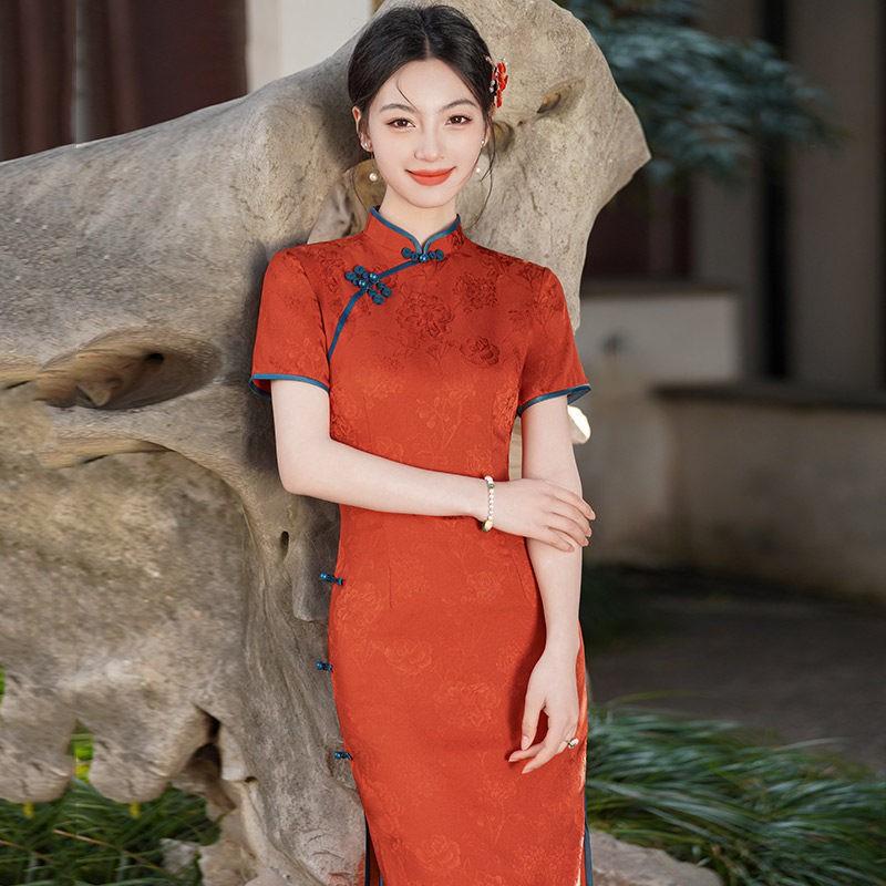 Long Red Chinese-Inspired Cheongsam Dress Women 2026 Vintage Style With Stand Collar Side Slit