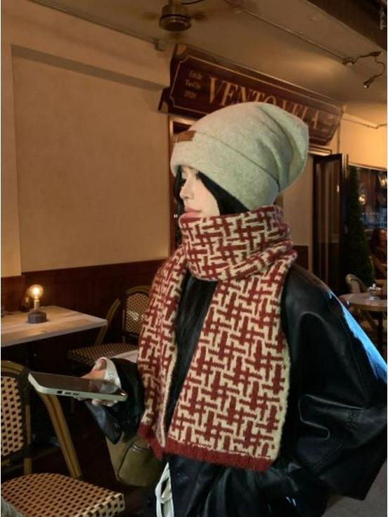 2024 Women's Red Wool Blend Scarf - Warm, Versatile, Christmas Winter Accessory