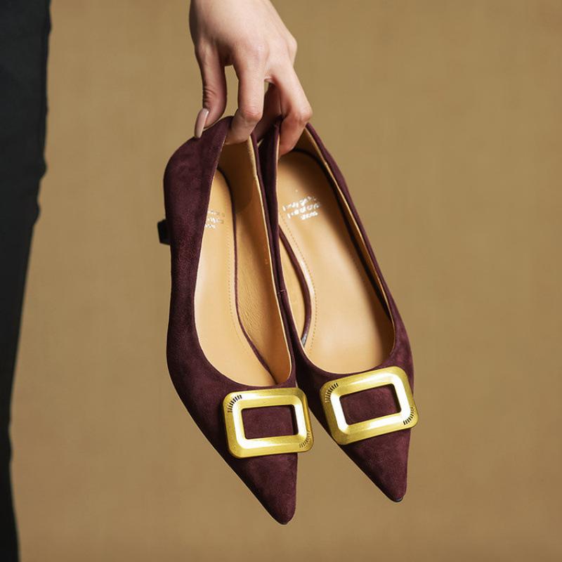 Versatile four-season shoes spring and summer new French pointed women's single shoes light mouth thin heel foot cover black professional commuting