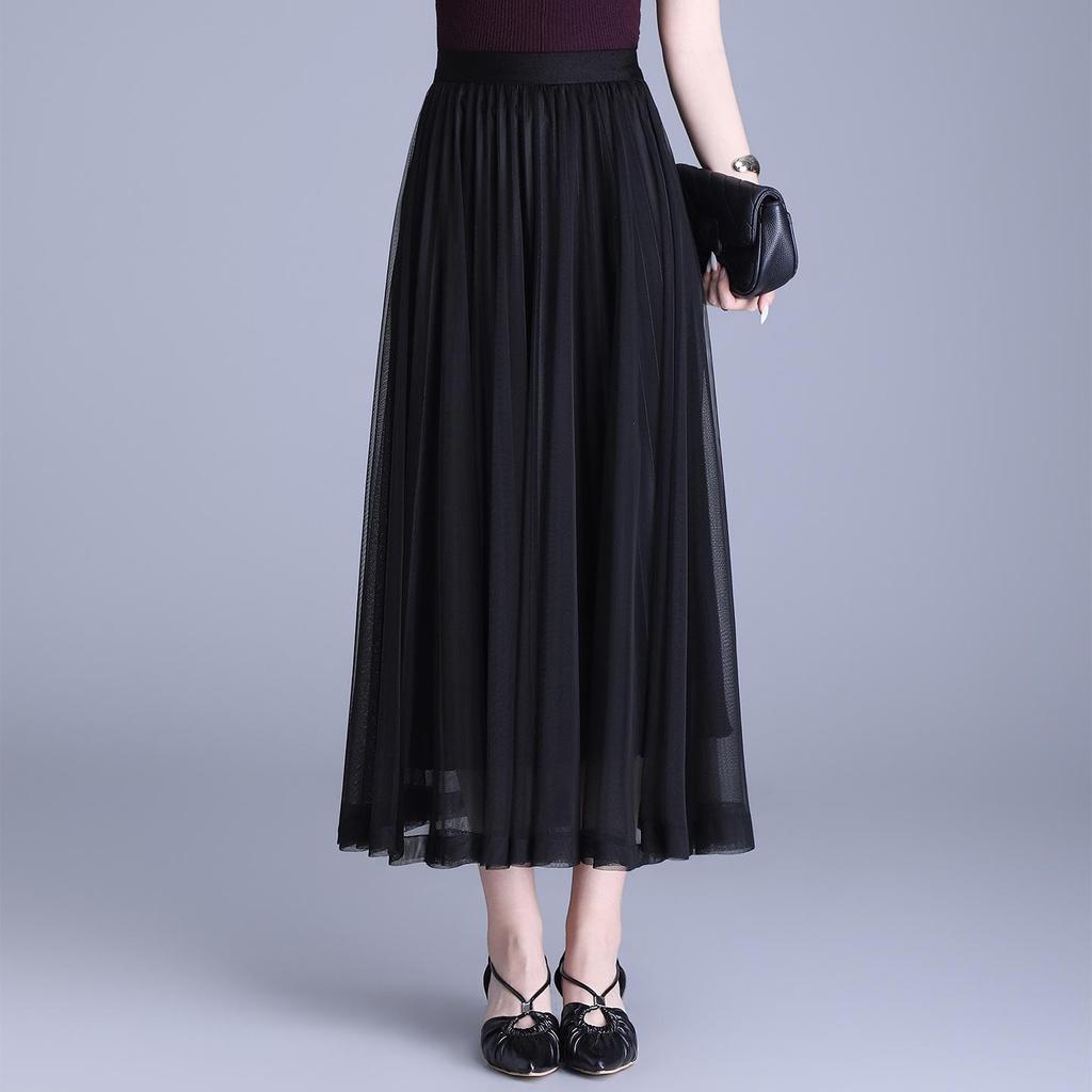 Purple Sequined A-Line Half-Skirt: Fashionable, Slimming, Versatile, with a Large Hem for a Loose Fit.