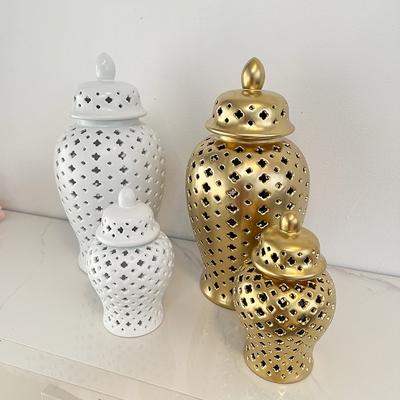 Flower Vase Matte Golden White Carved Hollow Ceramic General Jar Home Creative Handicrafts Decor Ornaments Countertops Vases