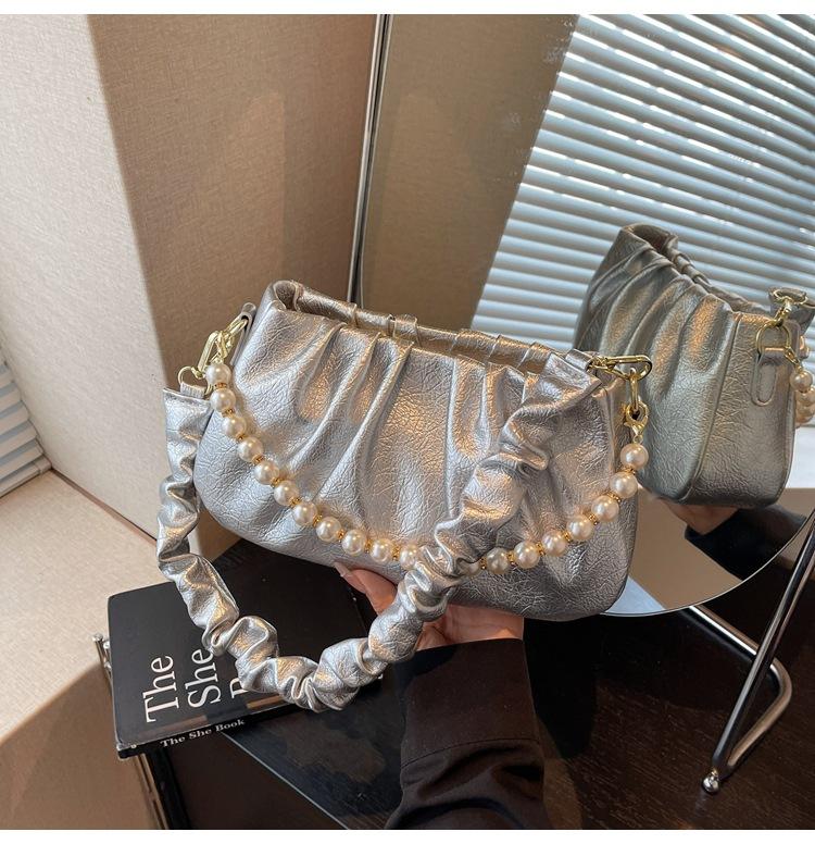 Large capacity bag women's summer new casual messenger bag shoulder underarm pleated cloud bag