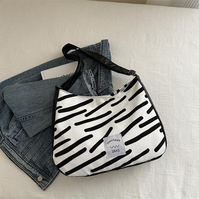 

Большая вместительная сумка женская летняя 2024 года, новая простая модная сумка-мессенджер для студентов колледжа, сумка через плечо для женщин белый