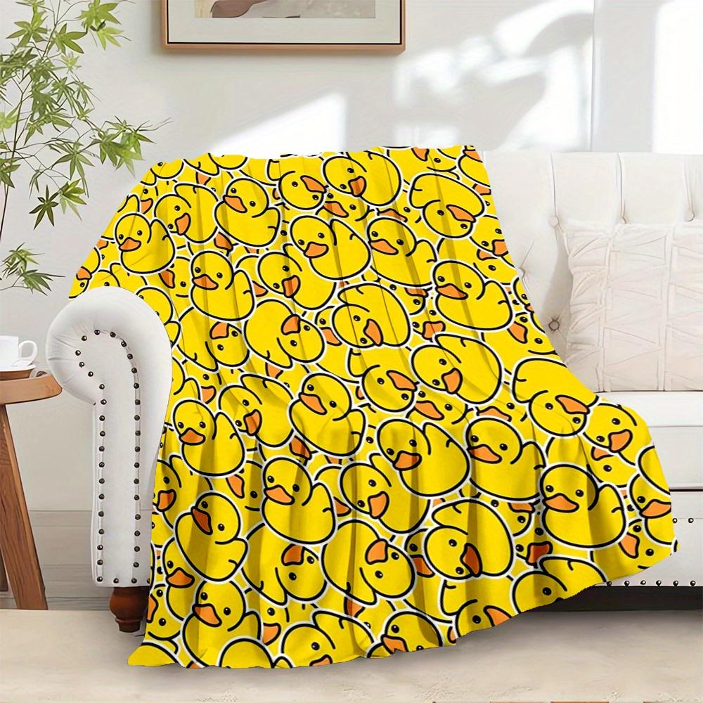 1pc Duck Pattern YellowDigital Print Fleece Blanket - Contemporary Style, Suitable for All Seasons, Perfect for Home, Travel, or Camping - M