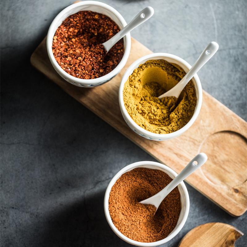 Retro Ceramic Seasoning Jars Salt and Pepper Shakers Kitchen Spice Tools Spice Organizer Jars Seasoning Box Kitchen Accessories