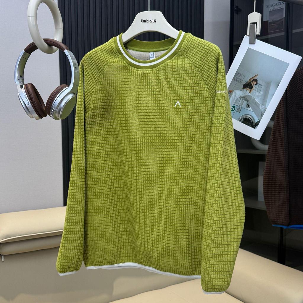 New Outdoor Mountain Style Color Block Fleece Couple Sweatshirt - Warm, Textured, Round Neck, Long Sleeve.