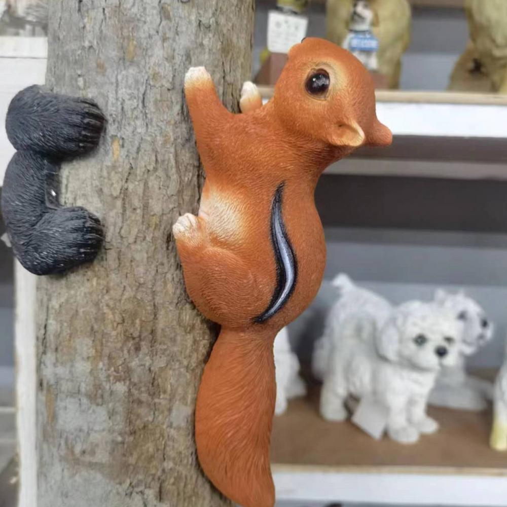 Squirrel Figurine Statues Tree Climber Sculpture Hanging Tree Garden Statue Hugger Decorations Outdoor Gifts Garden Decor