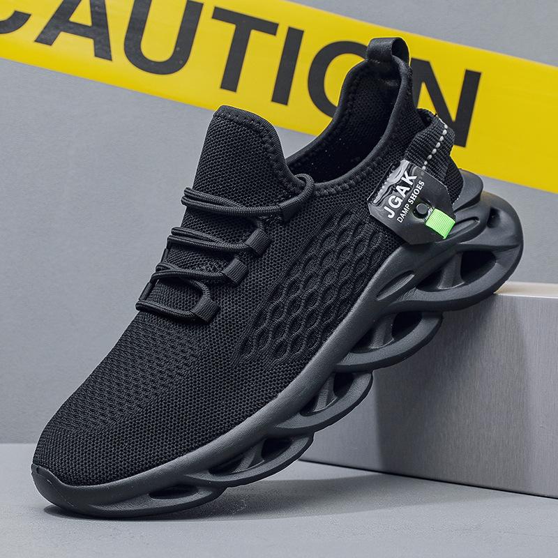 Extra large size. Size men's shoes summer sports and leisure models breathable thin mesh twist sole shoes lightweight men's shoes
