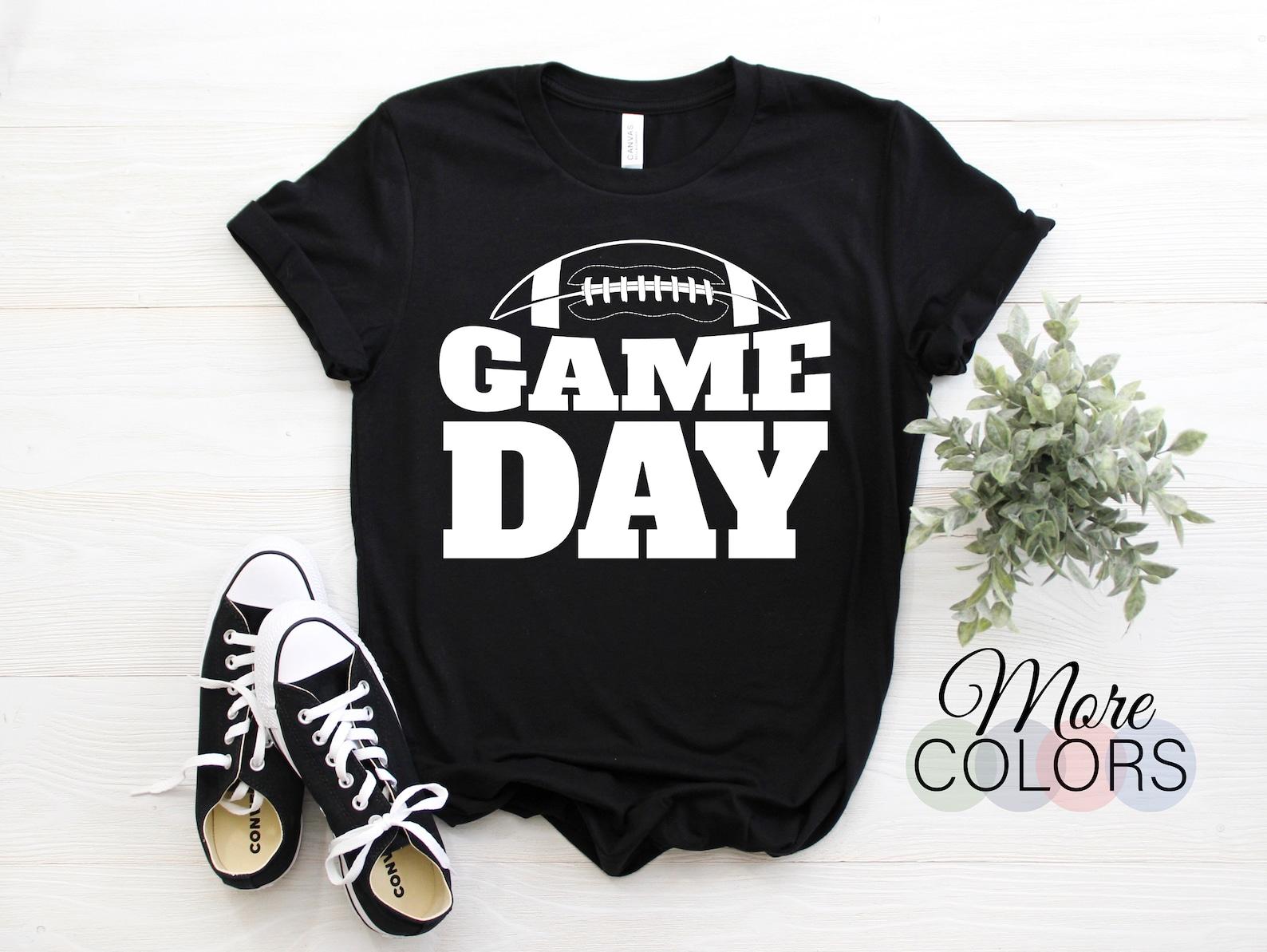 Game Day Football Season Funny Team Sports Vintage T-shirt, American Football Fans Players For , Boys Girls Dad Mom Gift, 100