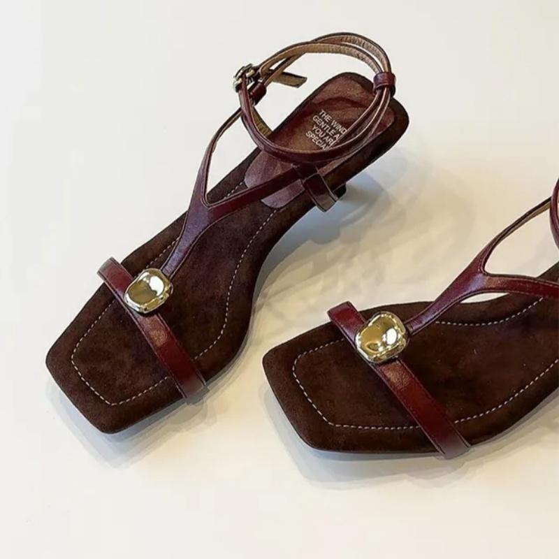 

Модные летние босоножки на высоком каблуке, женские туфли с ремешком на пряжке, новинка 2025 года, женская обувь с узкими ремешками, сандалии-гладиаторы с обвязкой вокруг щиколотки 39 красный