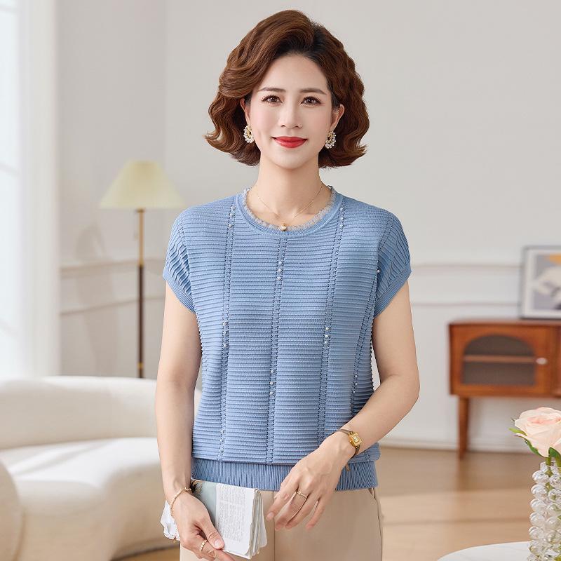 Stylish Knit Top: Women's Short-Sleeved Summer Shirt, Elegant and Versatile for Mothers and Seniors