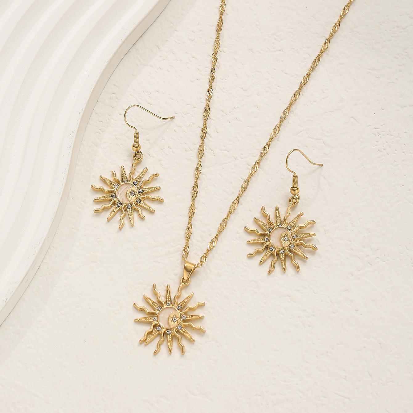 

Explosive sun flame shape pendant jewelry set necklace earrings combination elegant style
